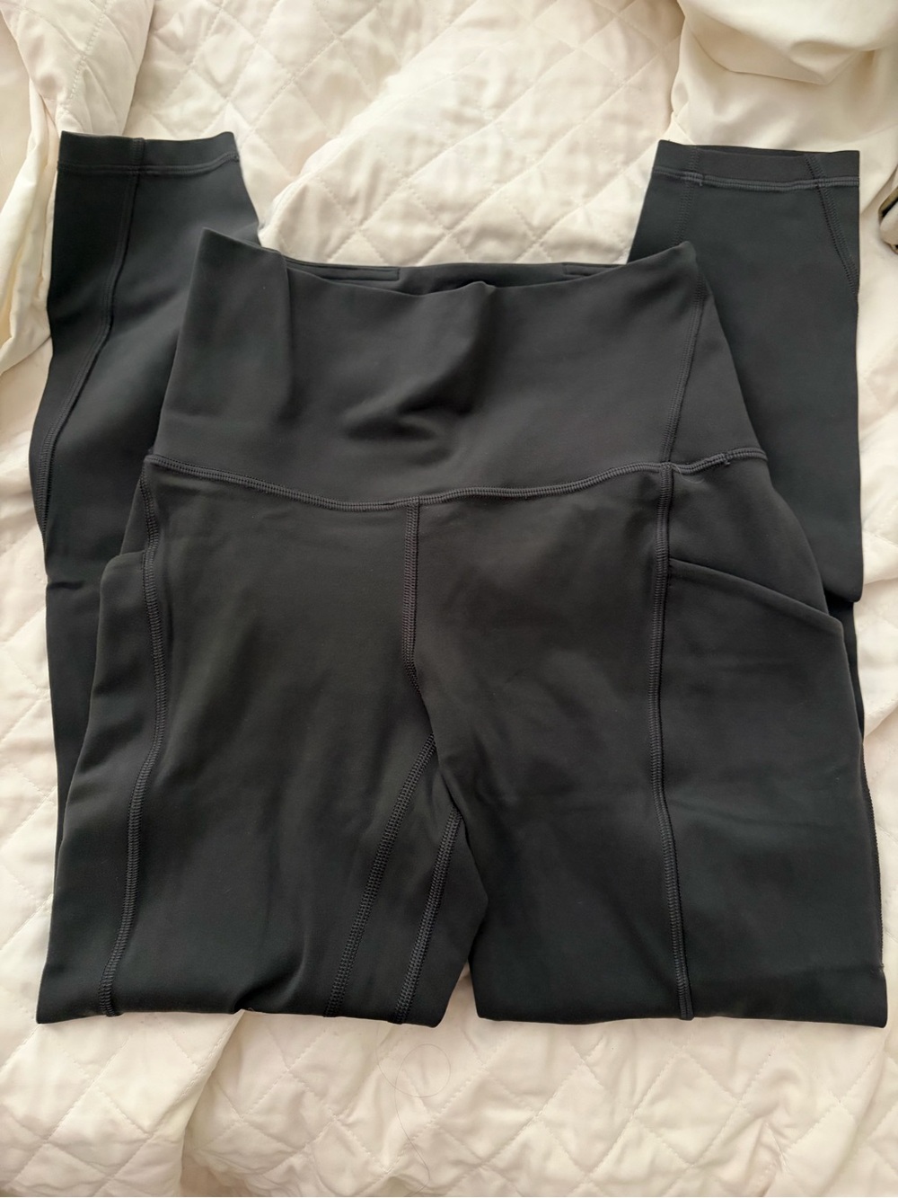 Dark grey Align high rise pockets